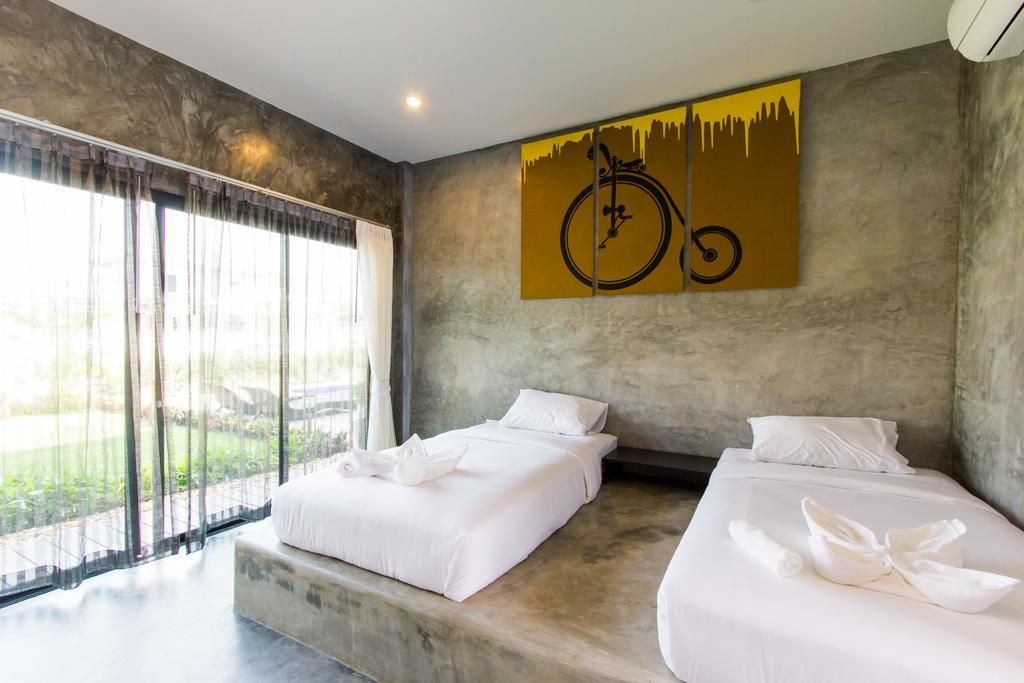 The Bike Loft Family Hostel HHQ Buitenkant foto