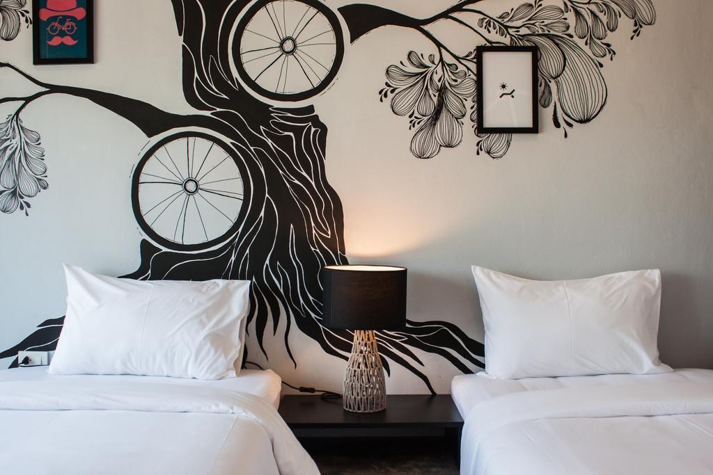 The Bike Loft Family Hostel HHQ Buitenkant foto